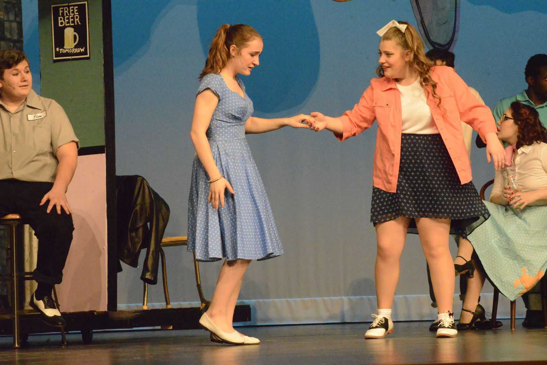 031120 moline musical 389.JPG